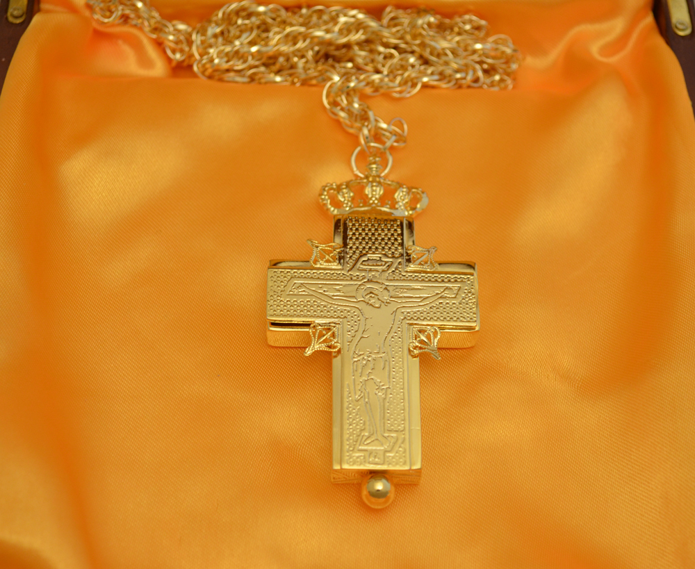 Pectoral Engraved Reliquary Cross Gold Plated 5x7.5cm