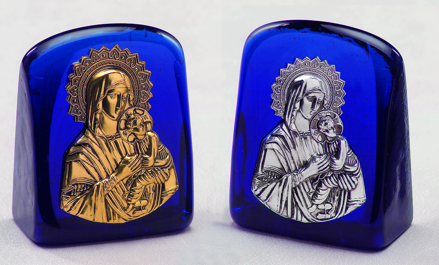 Theotokos Icon on Blown Glass A 8x11cm