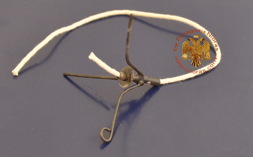 Vigil Oil Metal Brass Mechanism for Louserna Cotton Thread Antique
